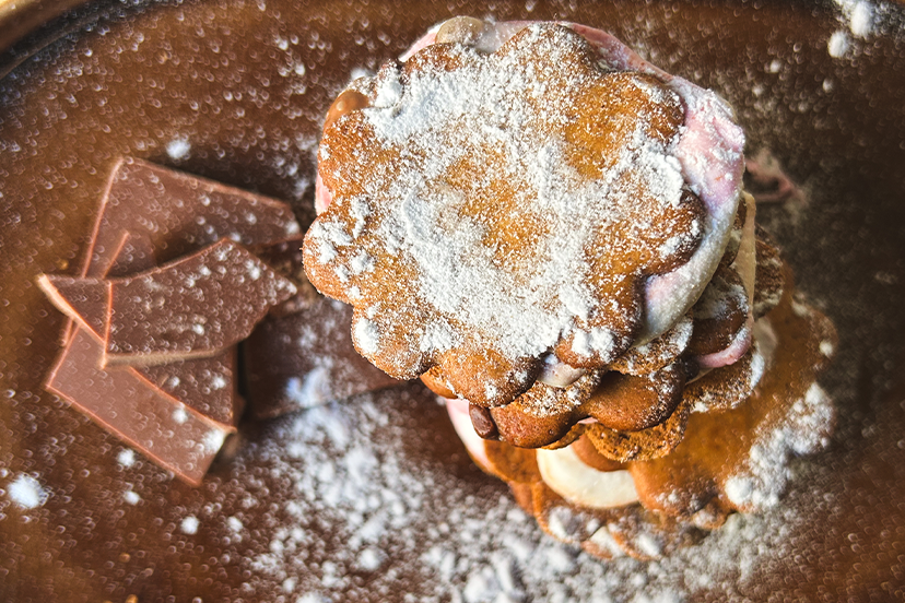 Bolachas de gengibre com chocolate e marshmallows feitos na air fryer